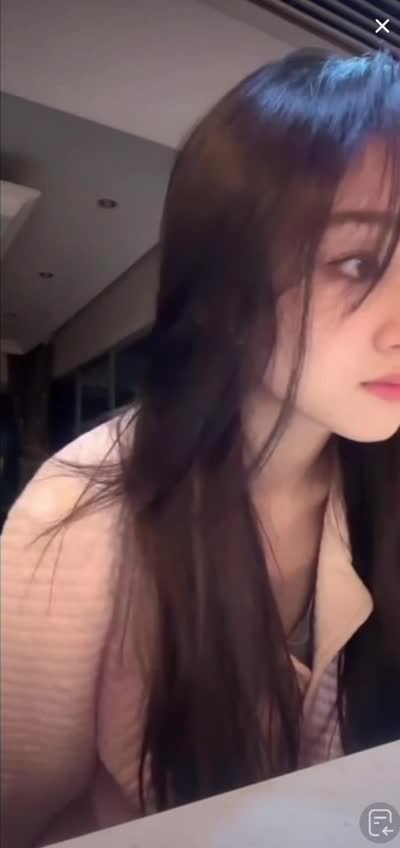 #司琳涵 走光.MOV