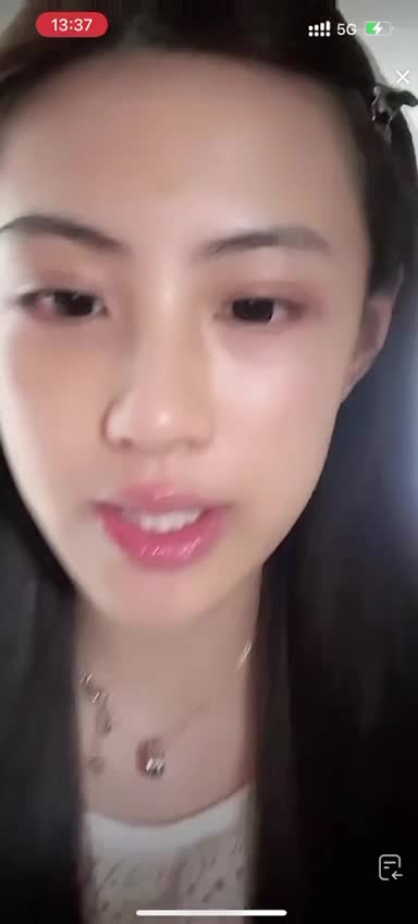 #梨子杏月走光2