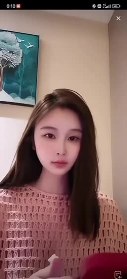 #杨纯真走光2.MOV