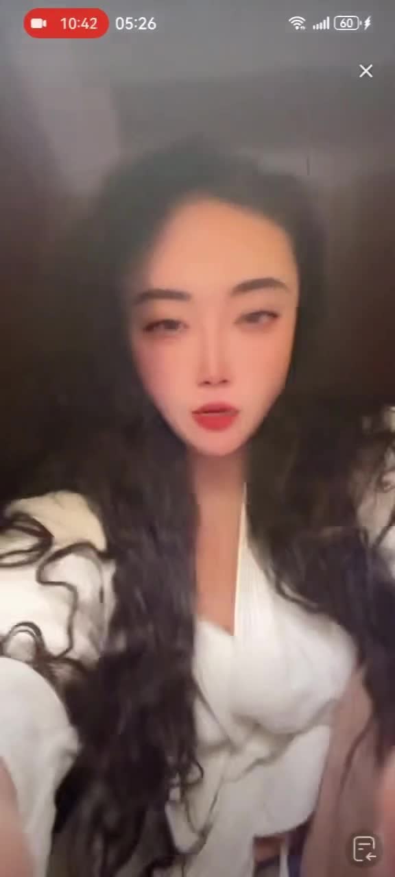 kanlupingcom 直播回放网祝大家初八一路发发发 (25).MP4