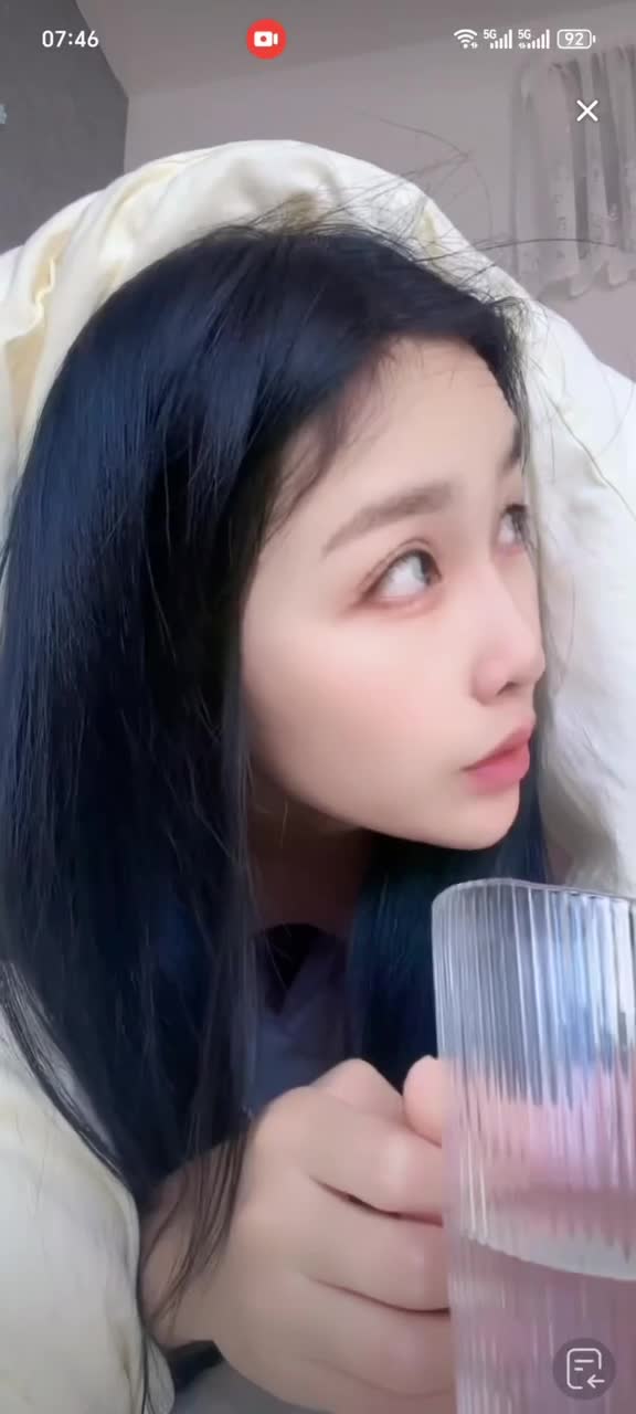 kanlupingcom 直播回放网祝大家初八一路发发发 (33).MP4