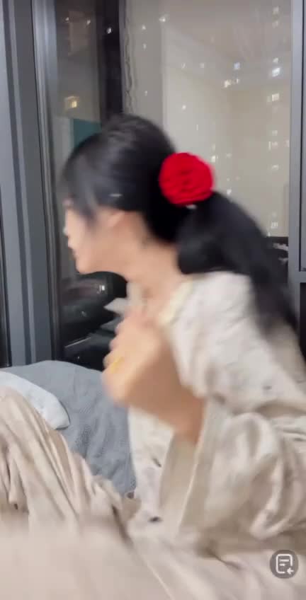 kanlupingcom 直播回放网祝大家初八一路发发发 (3).MP4