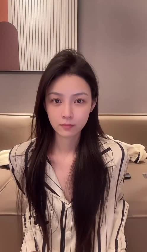 #一凡好烦 走光