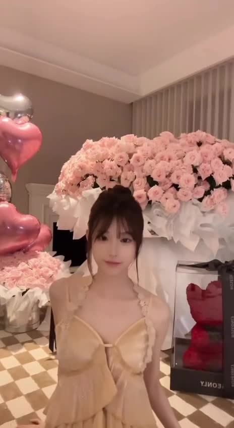 #王木木大王 走光.MOV