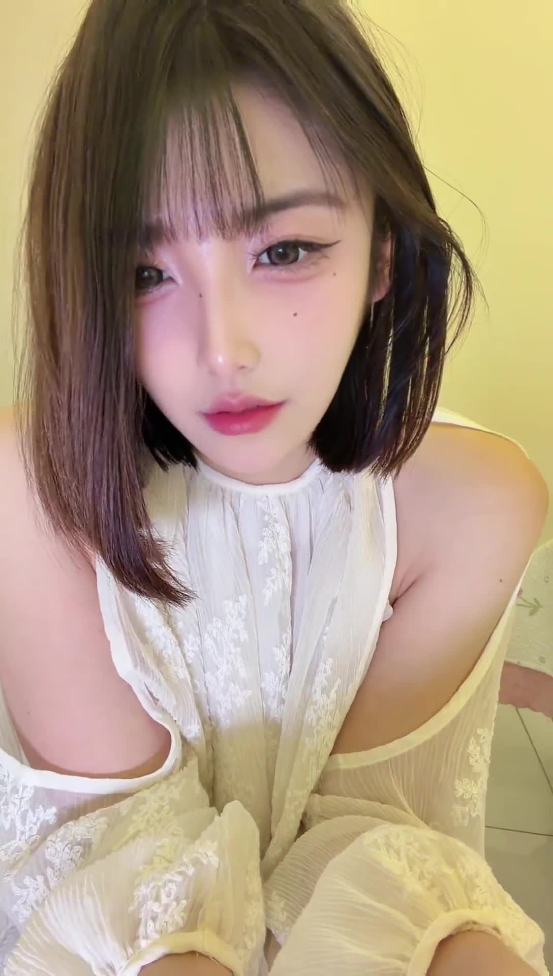 璐璐没有鹿疑似露毛 (1)