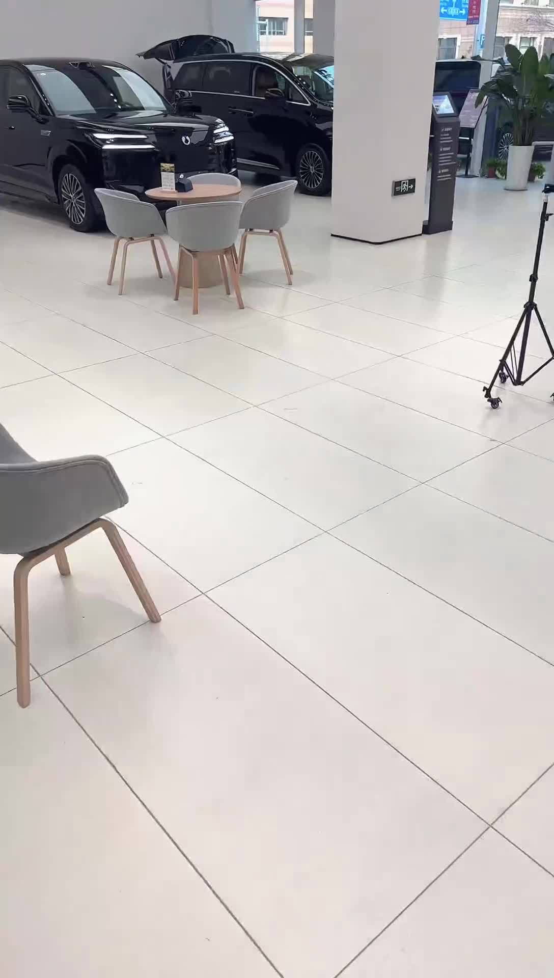 腾势汽车丨大连腾瑞行星海广场体验店2号_2026-03-21_12-38-02_118