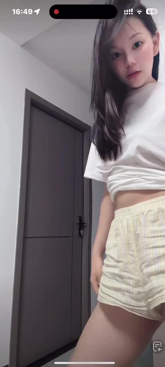 kanlupingcom3月末免费视频 (9).MP4