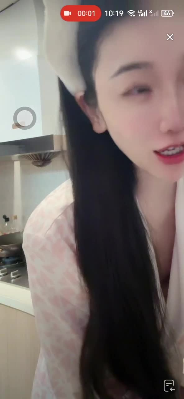 kanlupingcom3月末最新直播视频 (21).MP4