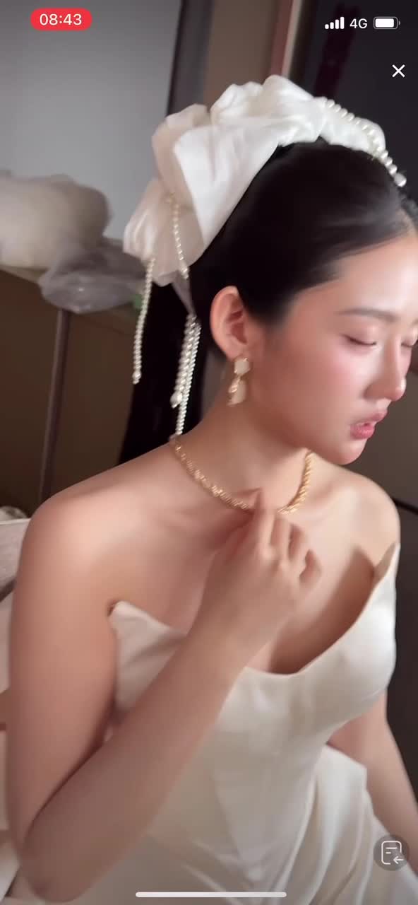 kanlupingcom3月末最新直播视频 (6).MP4