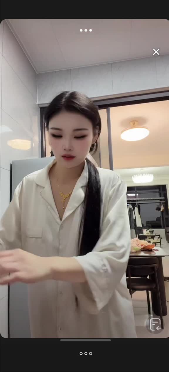 kanlupingcom3月末最新直播视频 (18).MP4