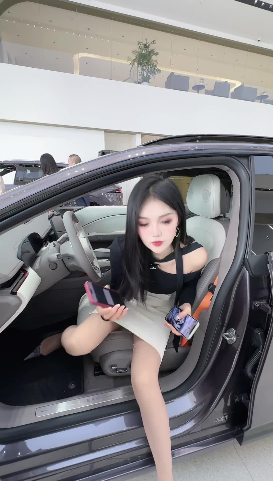 极氪家___桂林真龙汽博园店_2026-04-01_13-13-35_131