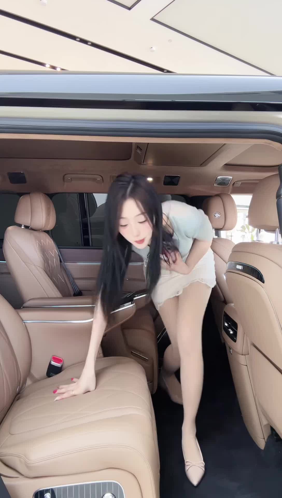 仰望汽车｜乌鲁木齐仰望中心_2026-04-03_17-24-04_048