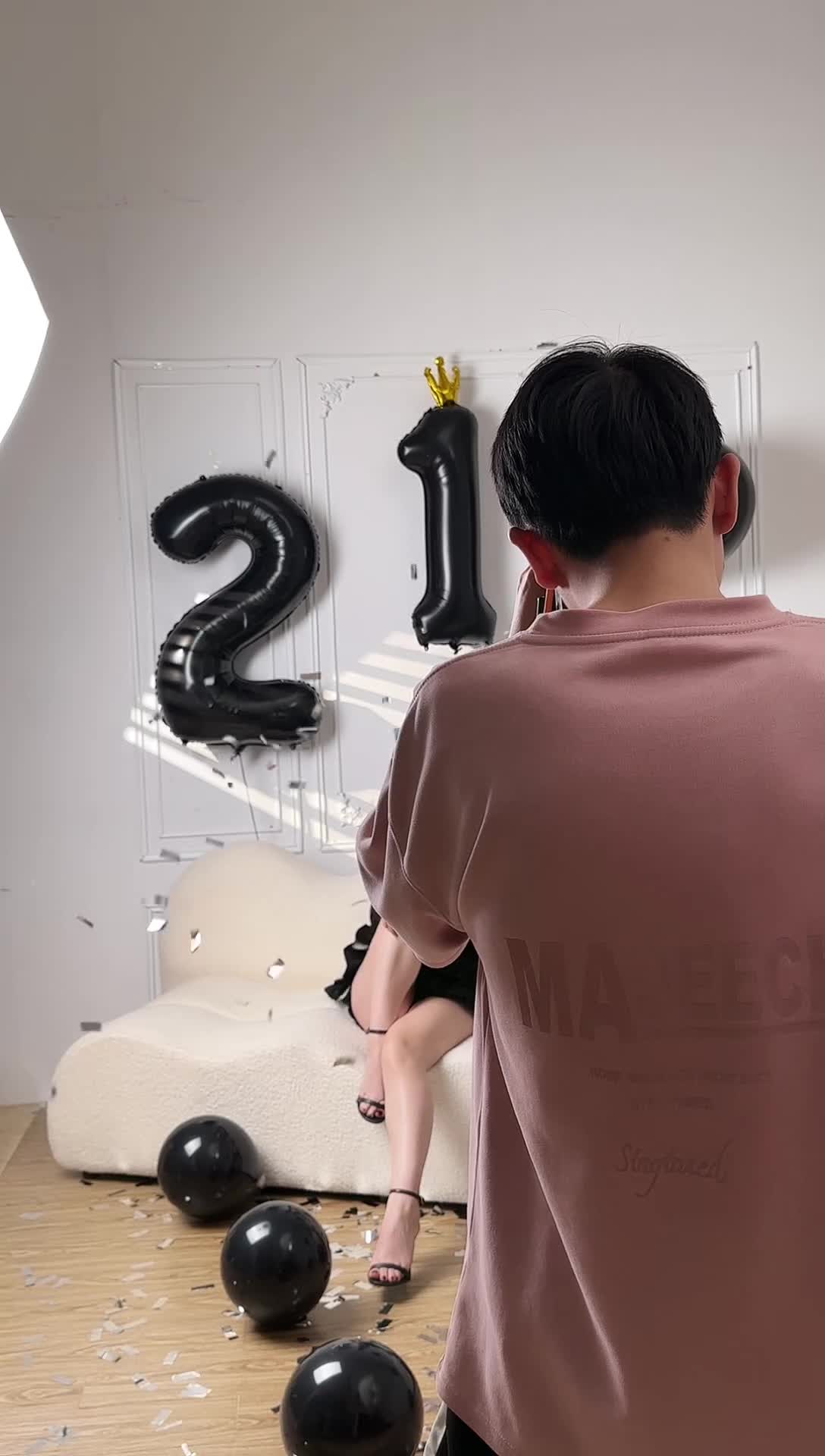 兴义市蕊文摄影艺术工作室_2026-04-09_15-48-49_124