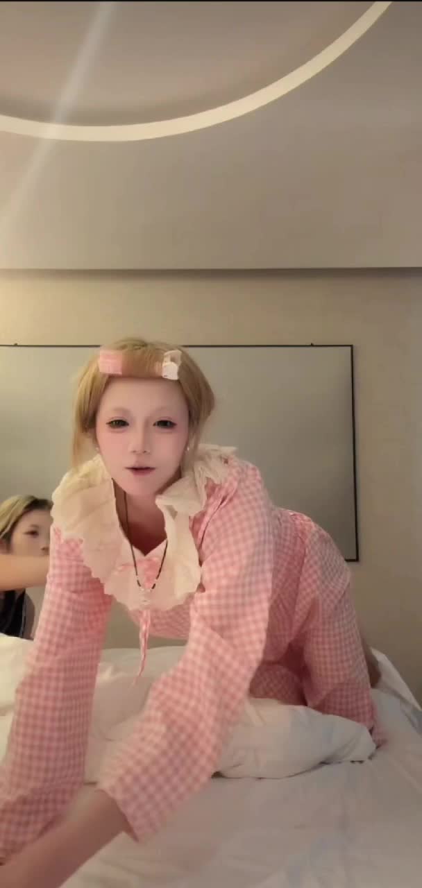 4月12日看录屏网直播回放更新kanlupingcom (12).MP4