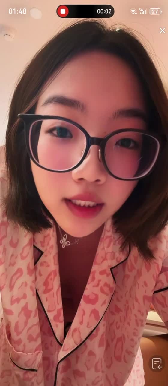 4月26日kanluping网dy直播回放精选 (15).MP4