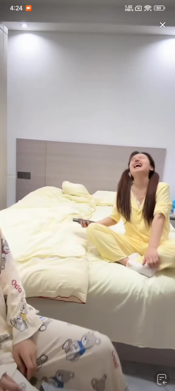 4月26日kanluping网dy直播回放精选 (66).MP4