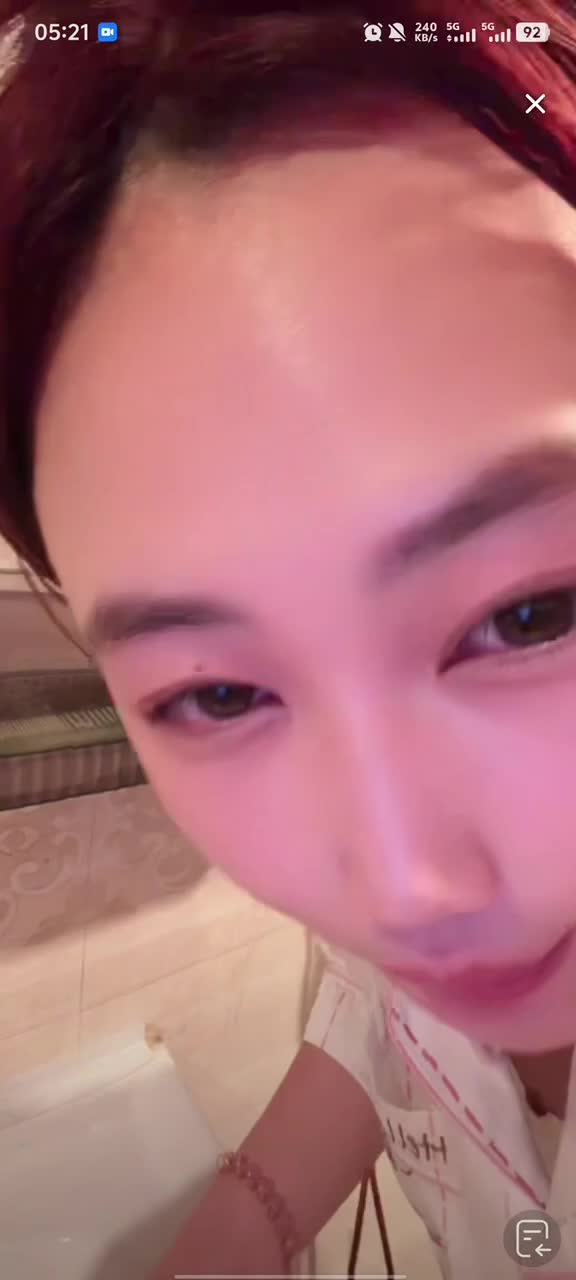 4月26日kanluping网dy直播回放精选 (38).MP4