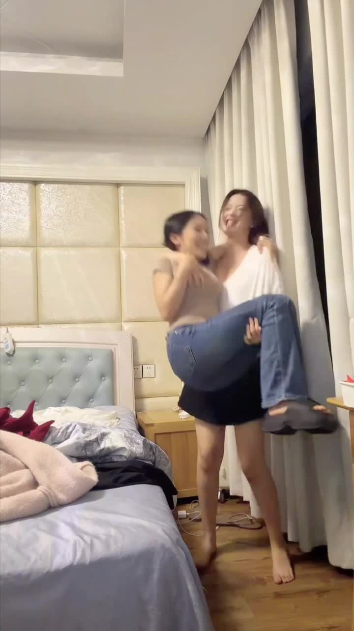 4月30日kanluping直播回放精选 (4).MP4