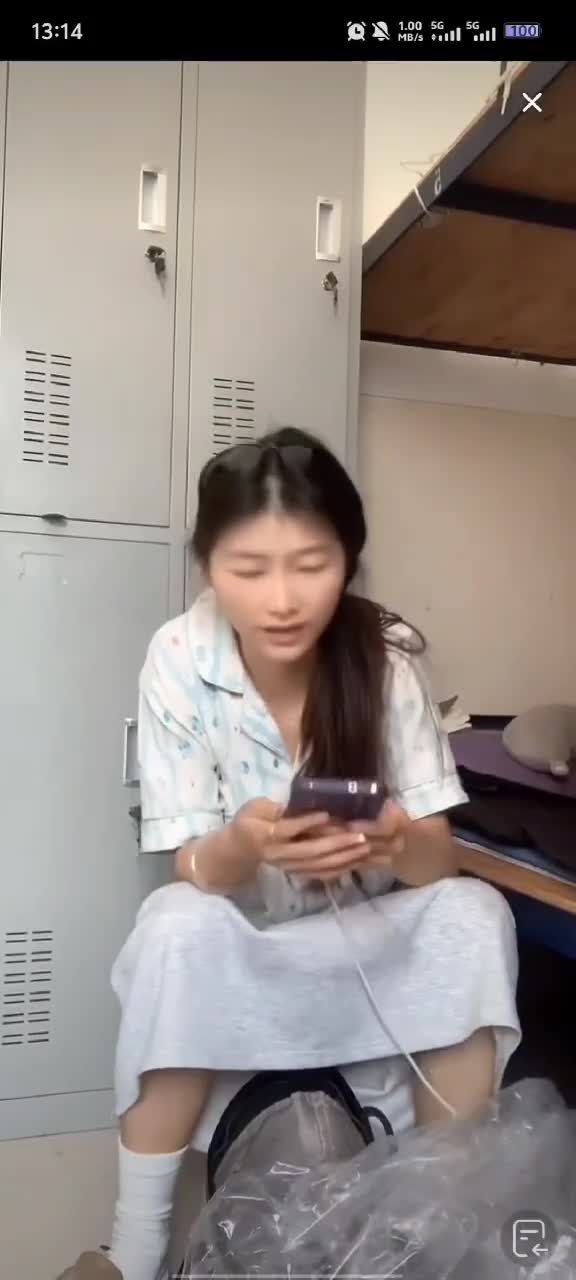 5月1日kanluping网直播回放精选 (10).MP4