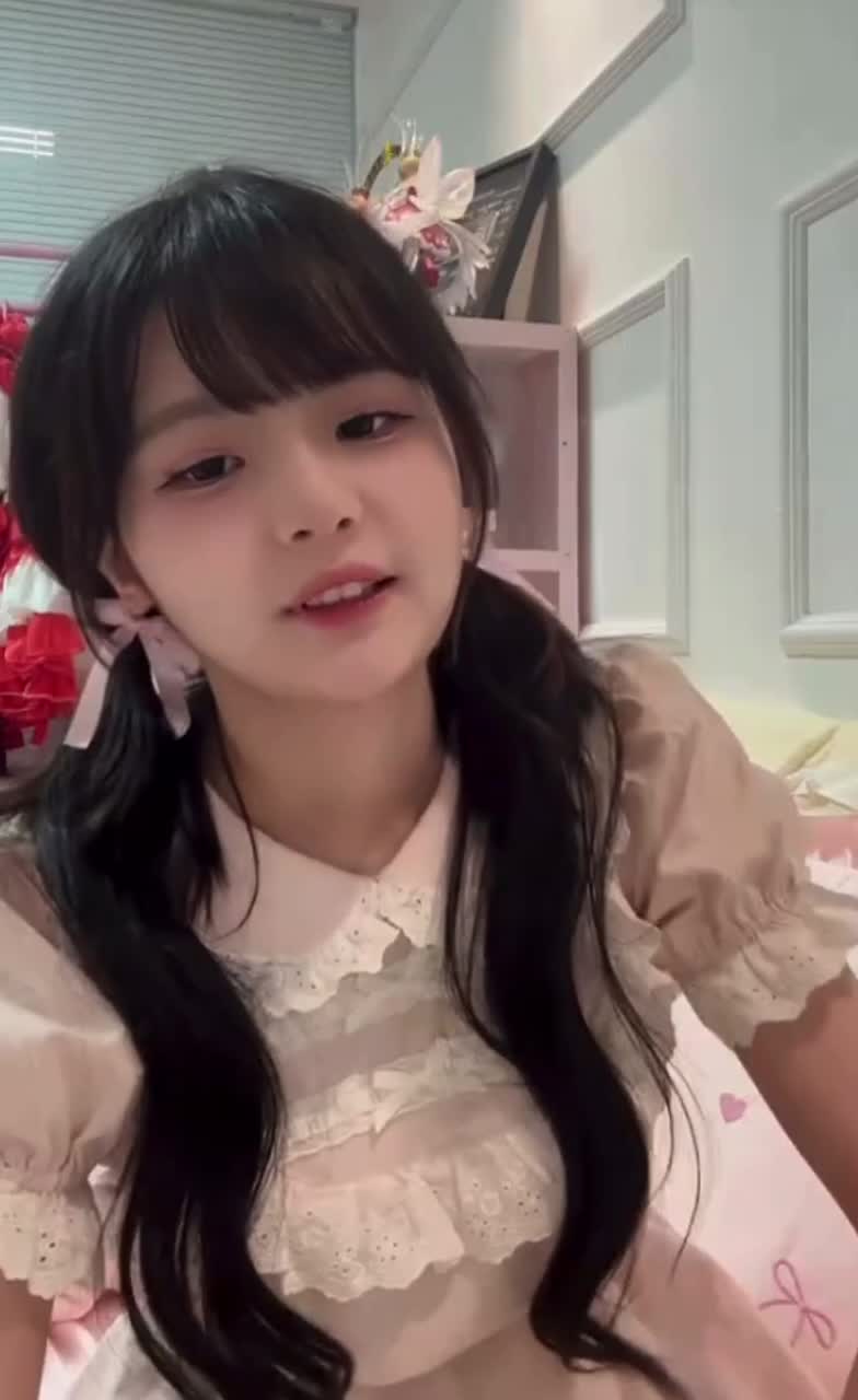 #66喵 走光.MOV