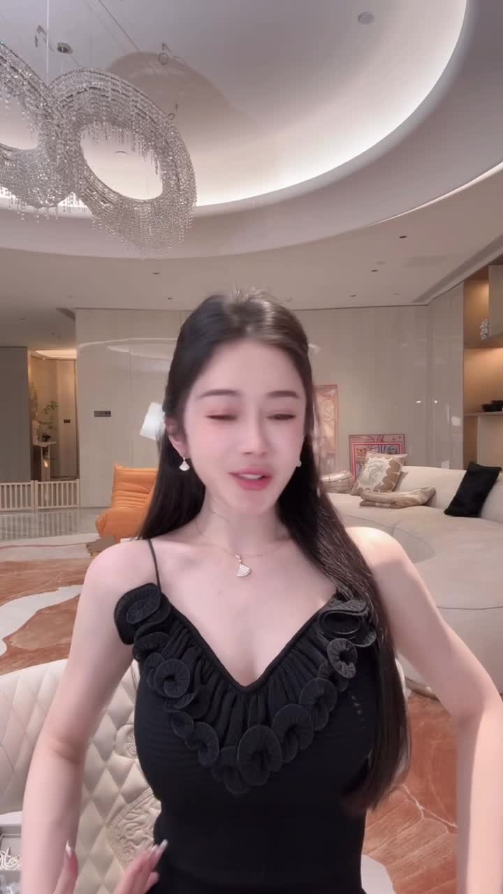 #严谨.MP4