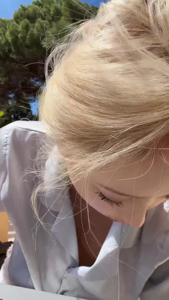 kanluping网祝大家五一假日愉快 (12).MP4