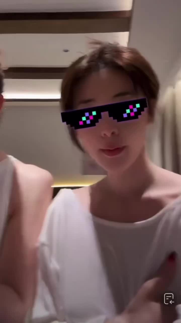 kanluping网五月中旬免费直播分享 (15).MP4