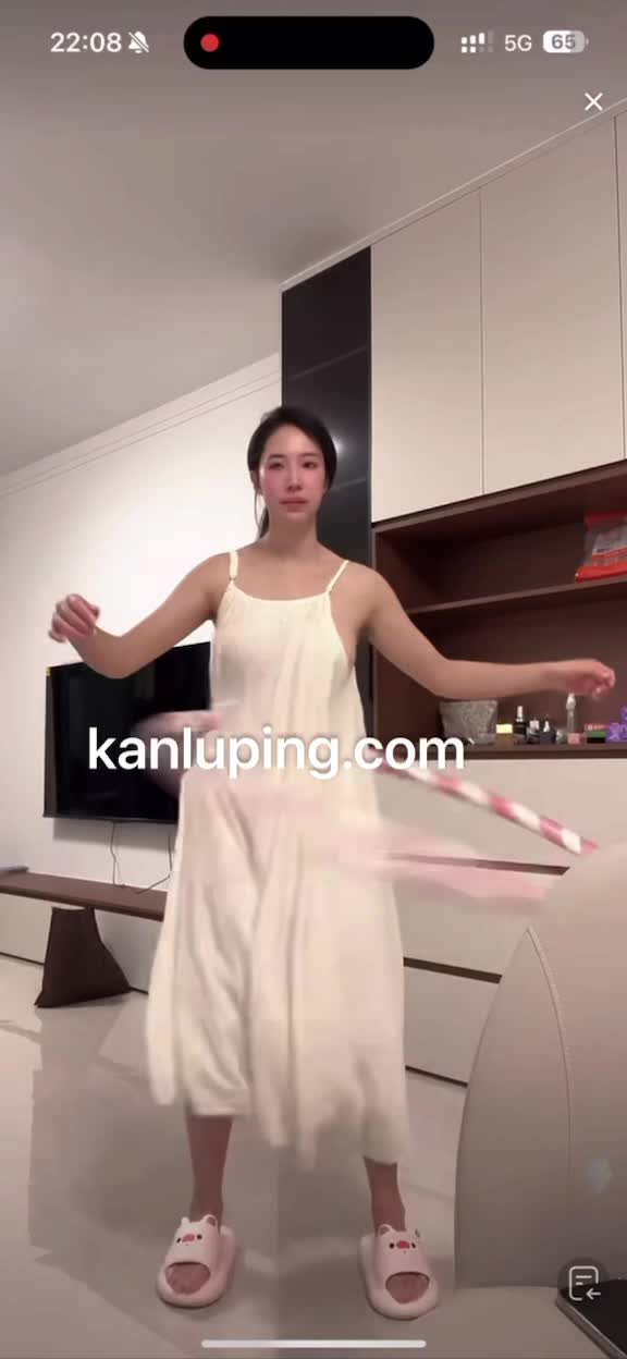 五月中旬精华免费视频kanluping (6).MP4