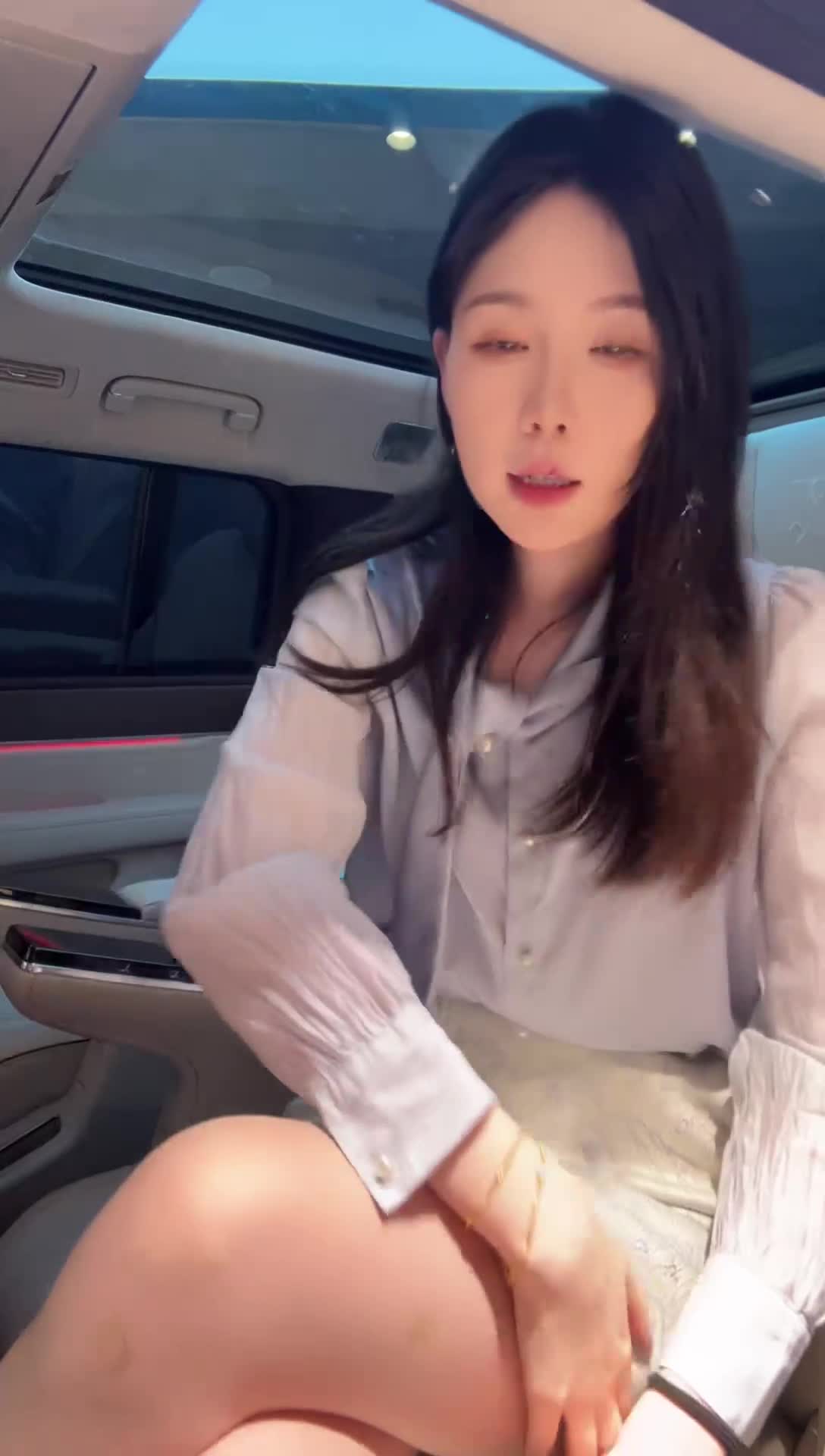 512汽车销售走光 (14)