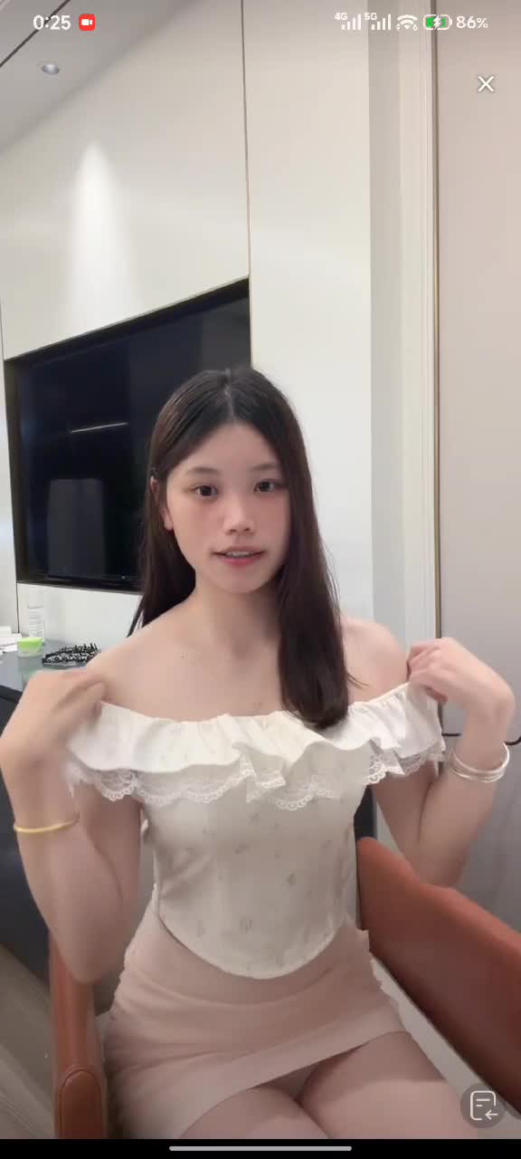 5月28日kanlupingcom网精选直播回放 (41).MP4