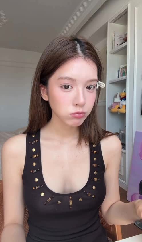 #不吃榴莲的Nana.MOV