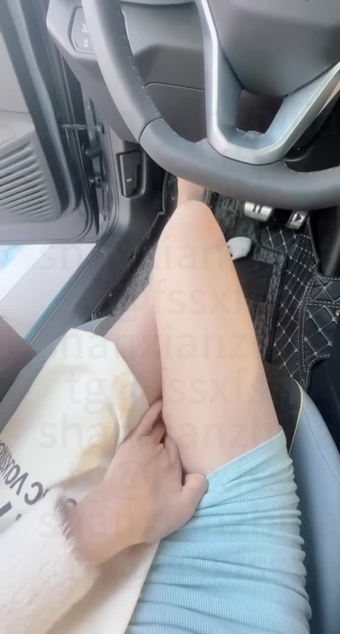 大众汽车销售私下塞跳蛋直播 id在视频最后.MOV