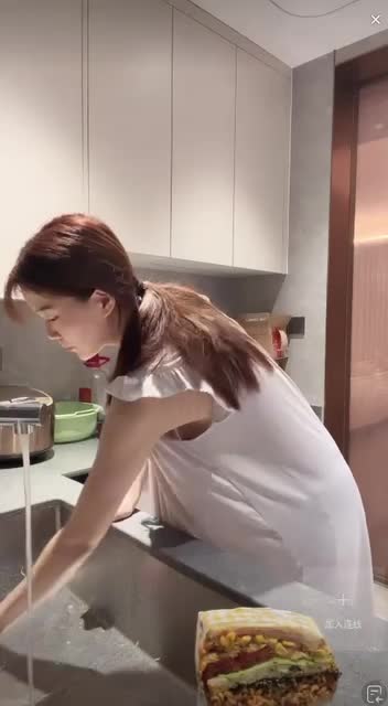 kanluping网8月18日直播回放精选 (23).MP4